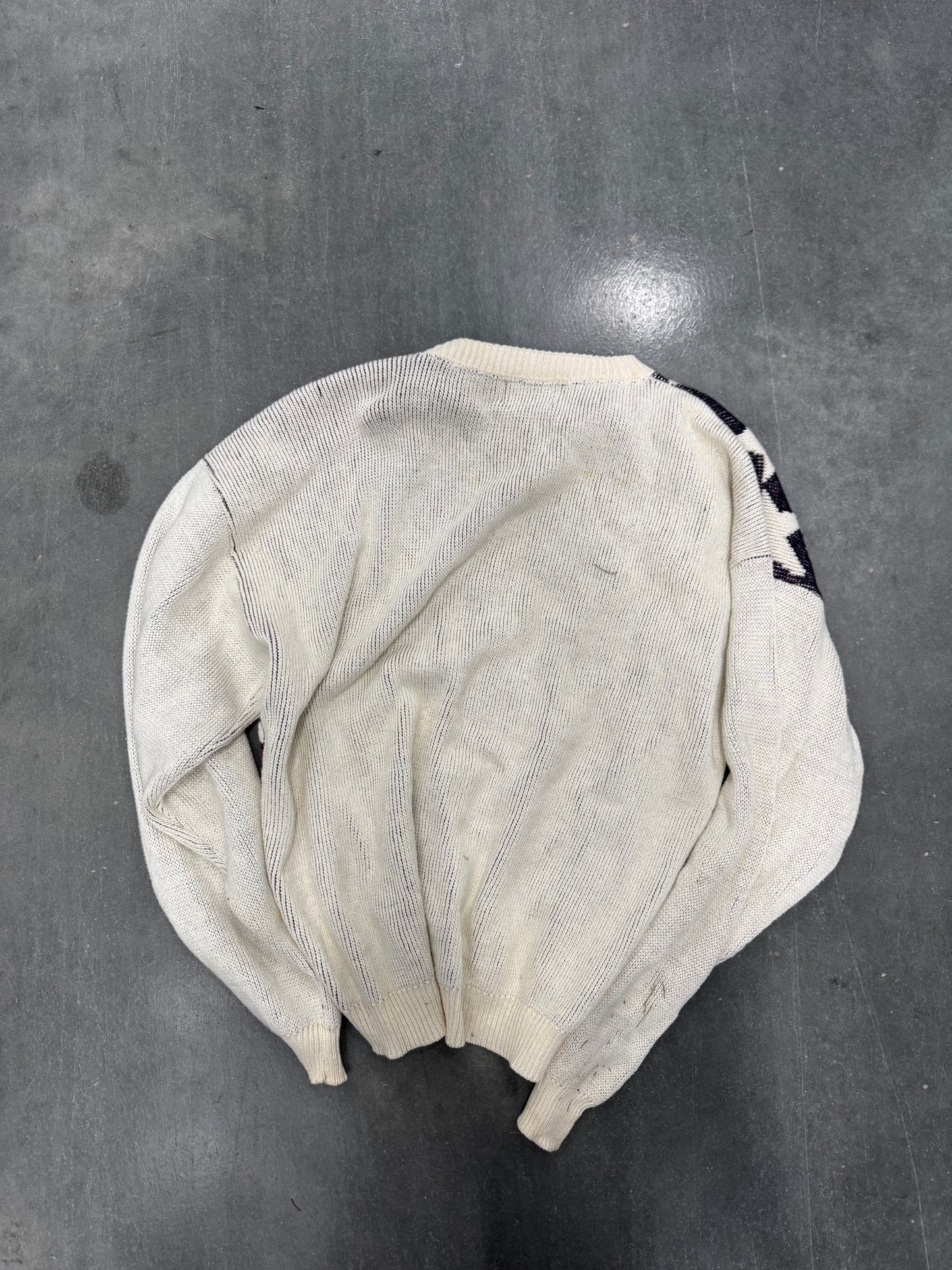 Vintage American Knit Sweater - L