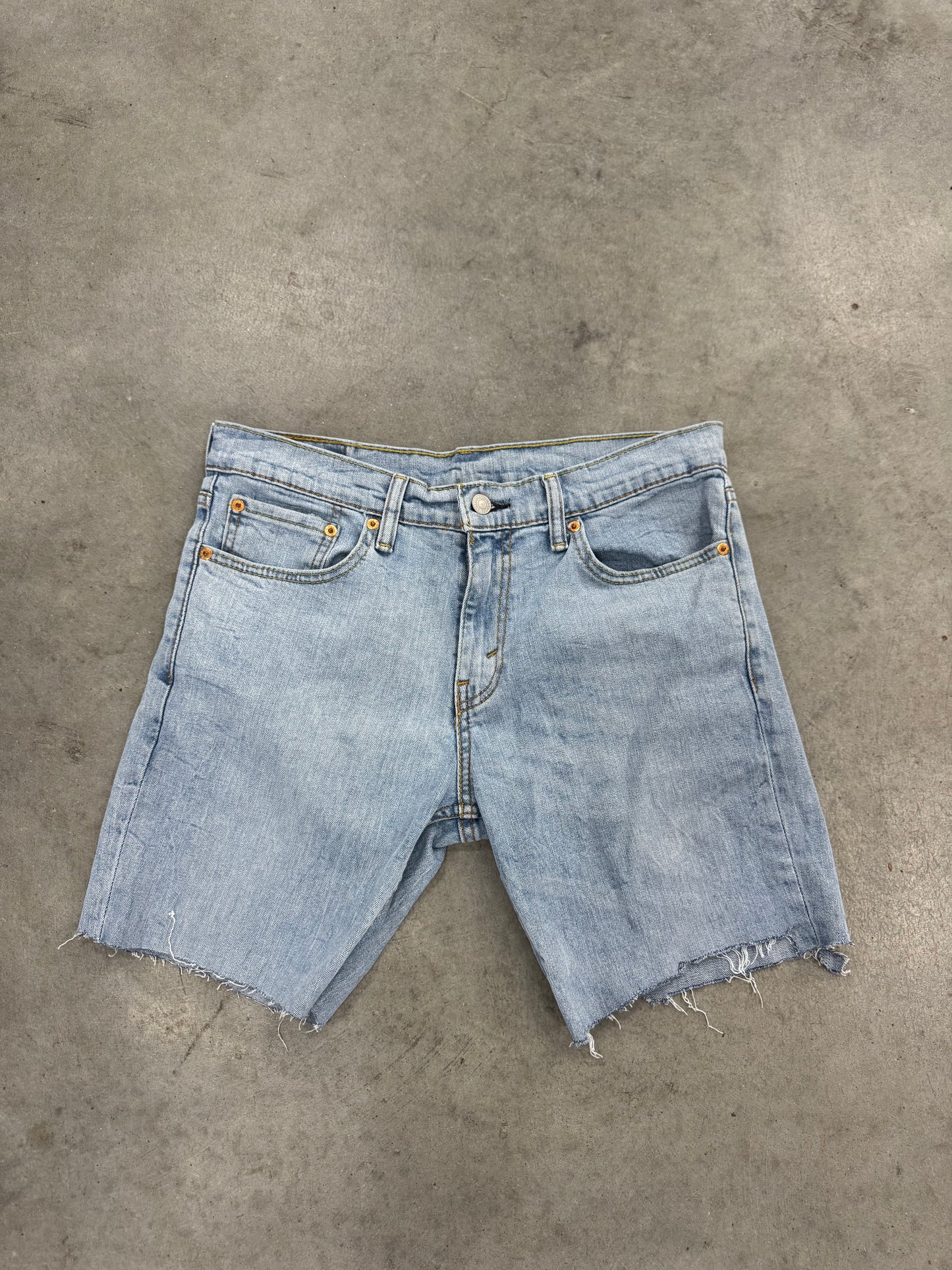 Levi Jean Shorts - 32
