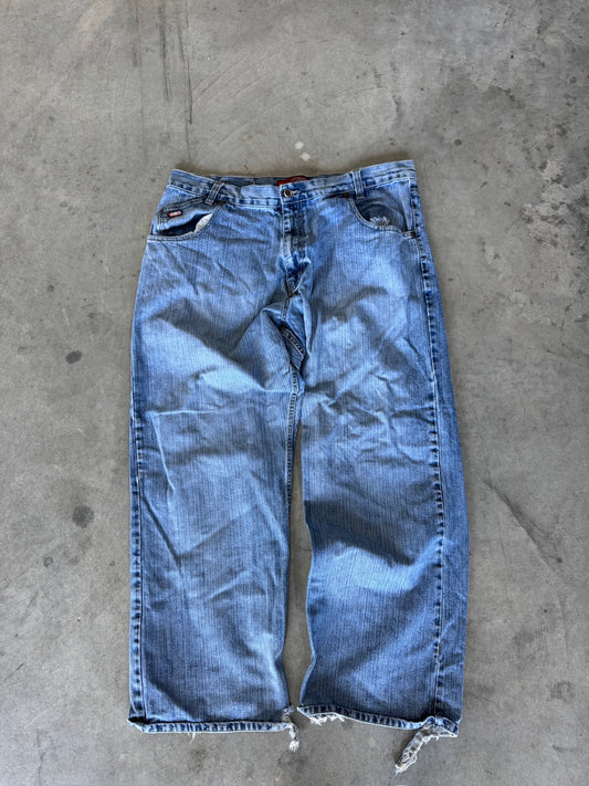 Mecca Jeans - 40